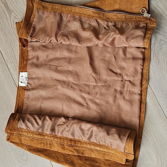 Anthropologie Six Crisp Days Genuine Suede Front Zip Up Mini Skirt Large *flaws* - Picture 12 of 17